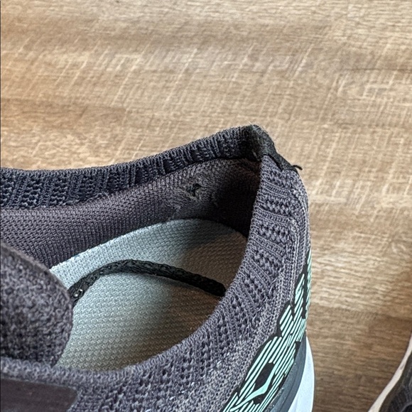 Hoka One One Clifton 5 Running Shoes Women 9.5 Gray Green Knit Athletic READ - Picture 9 of 11